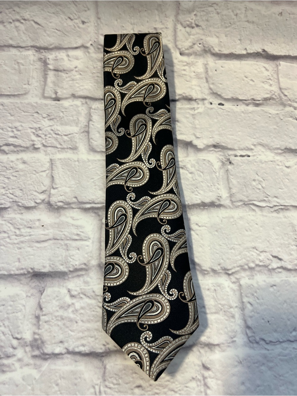 Michael Kors Paisley Satin Scarf in Black and Gold